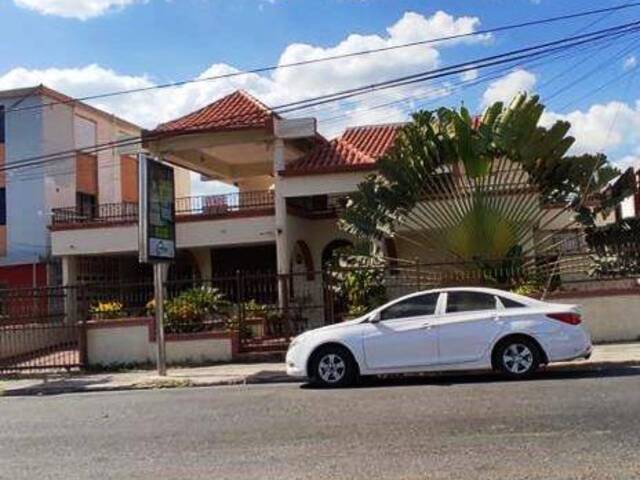 #195 - Casa para Venta en La Romana - La Romana - 1